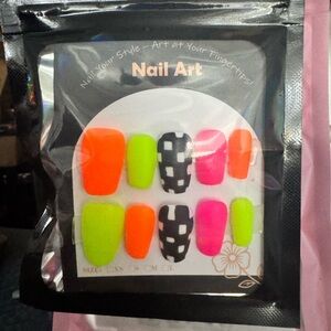 Vibrant Nail Art Set